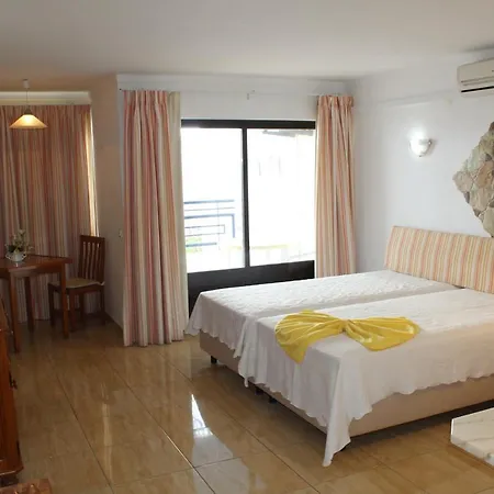 Naturmar * Αλμπουφέιρα